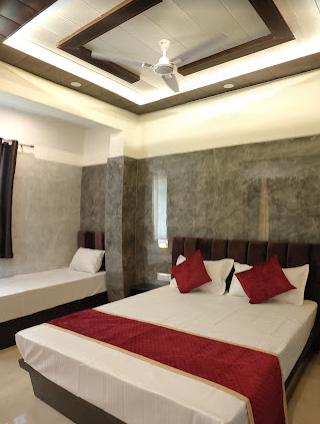 Tripple Bed Room